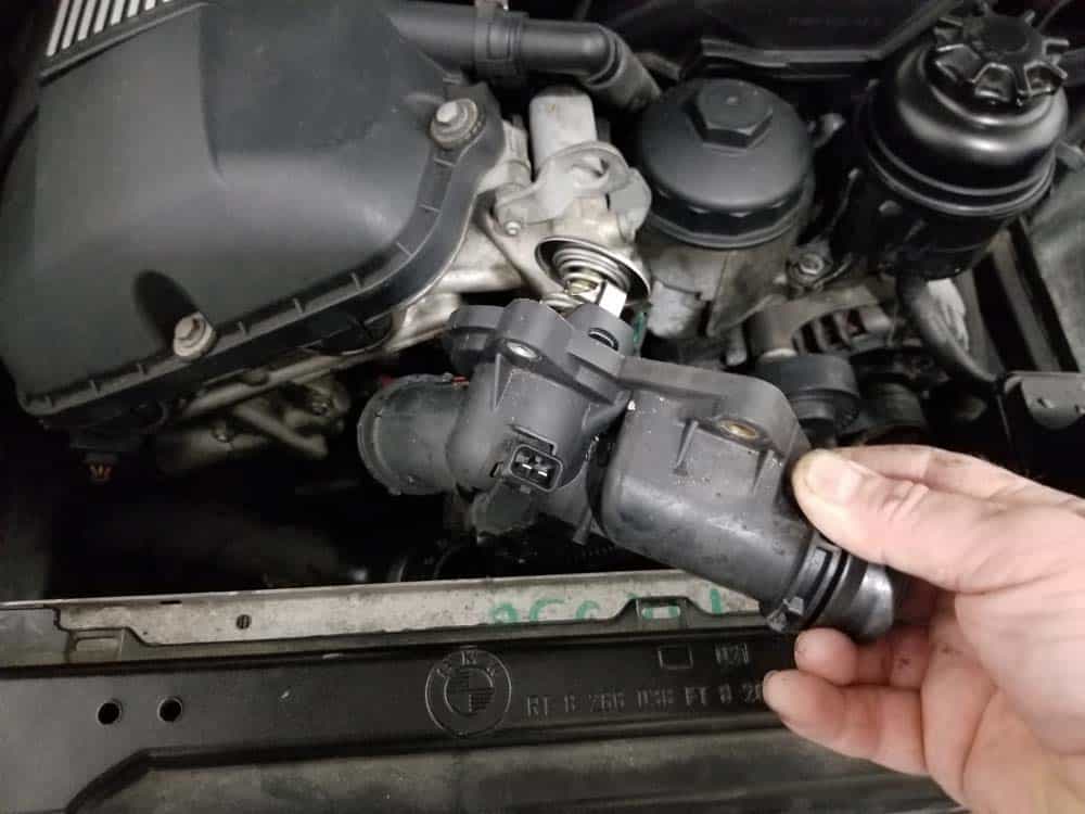 See U2033 in engine